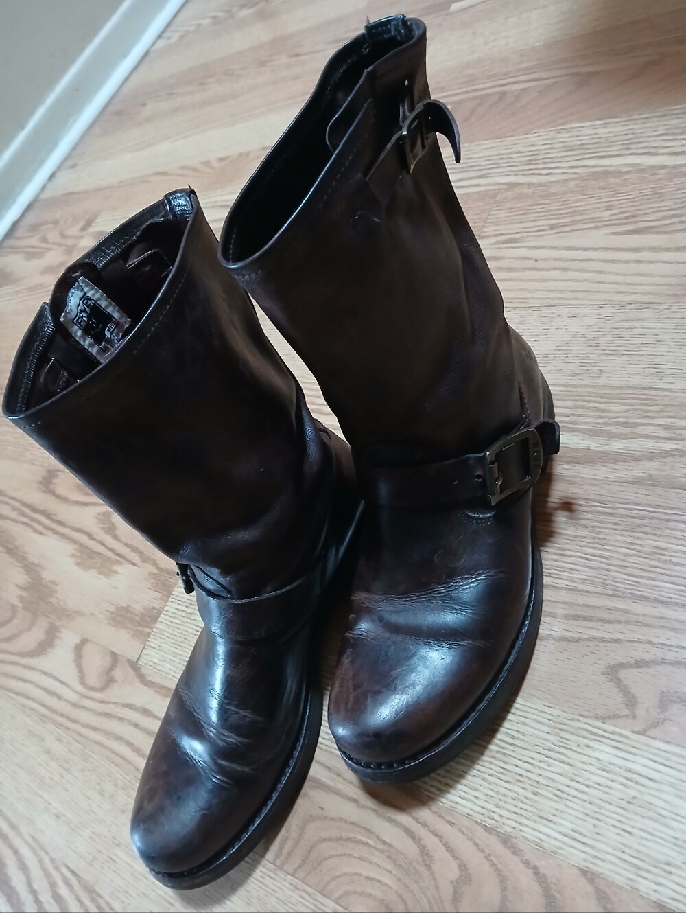 Frye Veronica Short Engineer Boots